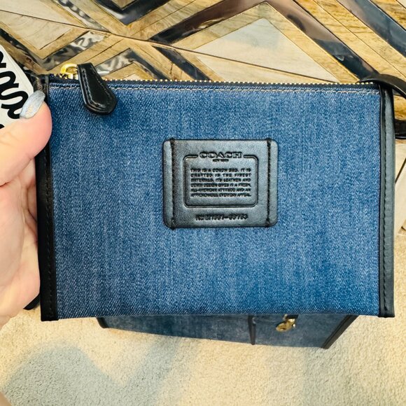 Coach Denim Field Tote 30, EUC, some imperfections - Picture 11 of 14